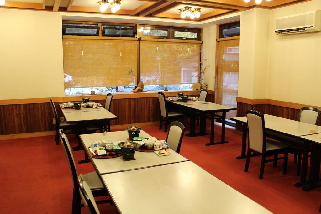 Abokan Hotel Takayama  Esterno foto